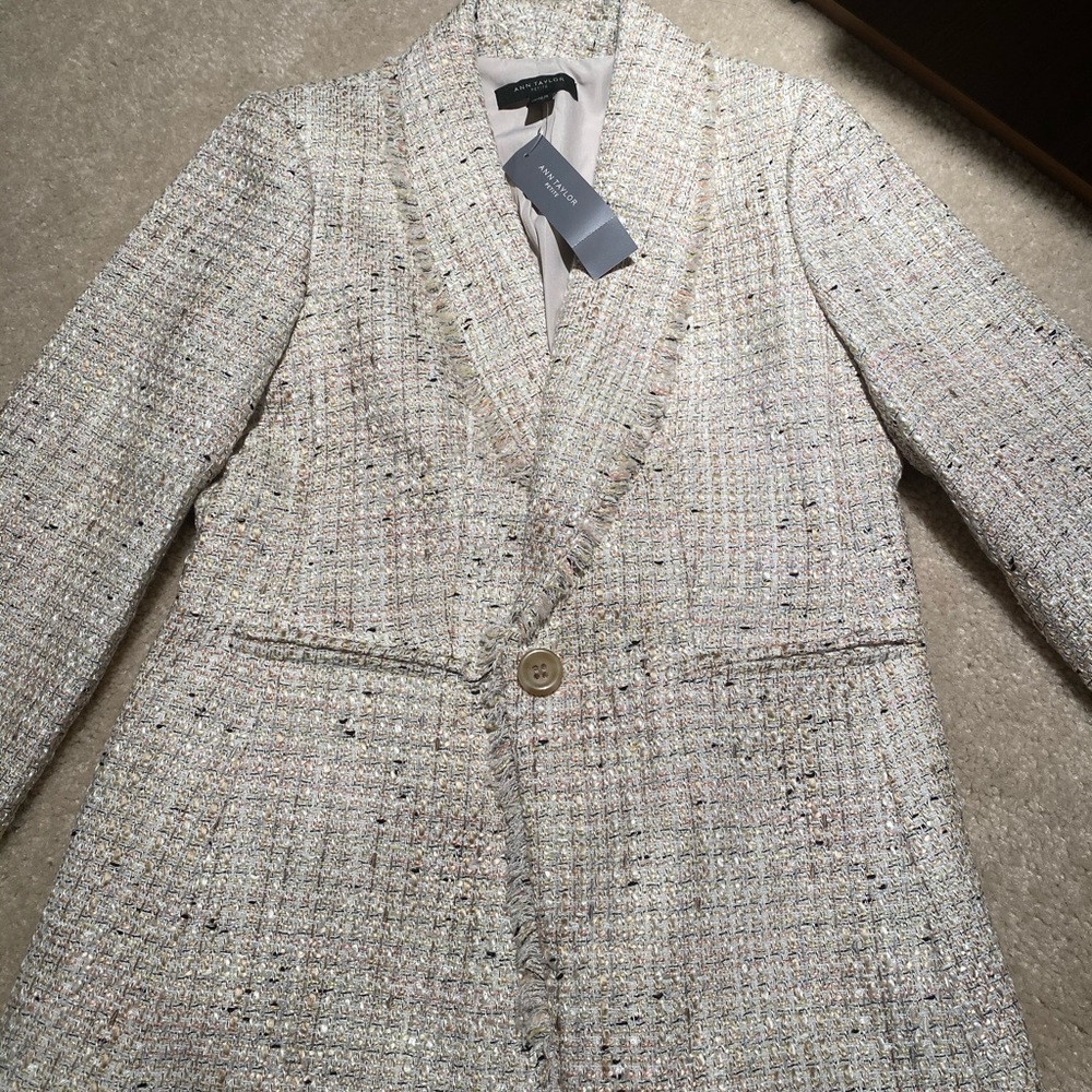 Ann Taylor Blazer size 00 XXS